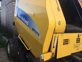 New Holland BR 7070