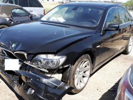 BMW 745 dalimis