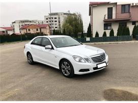 Mercedes-Benz E200 dalimis. Nuo 2009m iki 2014m dalys su parktronikais europa tai