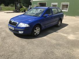 Skoda Octavia dalimis. Iš mūsų nupirktas detales pakeisime jūsų