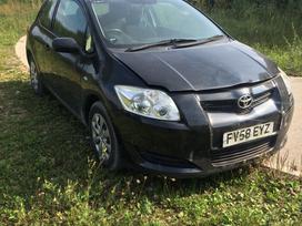 Toyota Auris 1nt 5 begiu
