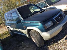Suzuki Vitara for parts. automobilis ardomas dalimis запасные части автомо