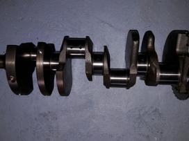 Jeep Grand Cherokee, HEMI EAGLE, variklio detalės
