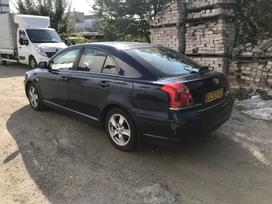 Toyota Avensis dalimis
