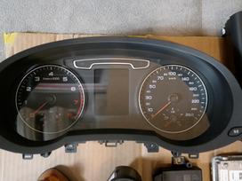 Audi Q3, 06j903023n, dalimis. Spalva lx2u visas dalimis ratlankiai r17 su gerom zie