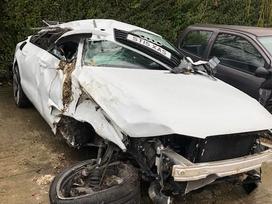 Audi A7 по частям. Variklio kodas crtd pavarų dėžės kodas plx autom