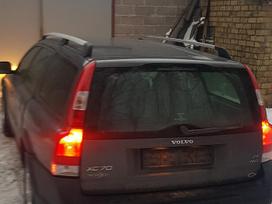 Volvo XC70 по частям. Europa galimas detaliu siuntimas