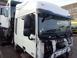DAF XF 106 Space kabina, semi-trailer trucks