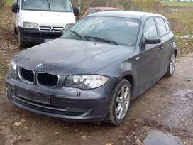 BMW 120 dalimis. Europa dalimis.