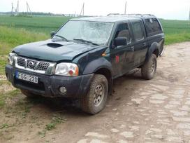 Nissan Navara dalimis