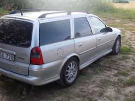 Opel Vectra dalimis