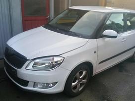 Skoda Fabia dalimis. 1.2 tdi
variklis cfwa
greiciu deze mny