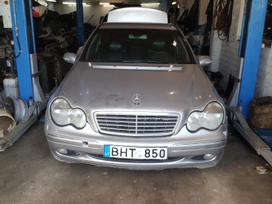 Mercedes-Benz C270