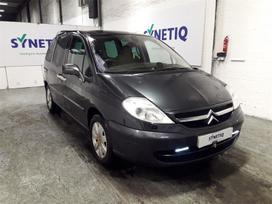 Citroen C8 rezerves daļās. Turime ivairiu prancuzisku automobiliu modeliu iv