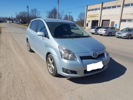 Toyota Corolla Verso, Europa, Automobilis parduodamas dalimis galime pasiūlyti įvairių metų