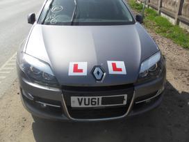 Renault Laguna dalimis
