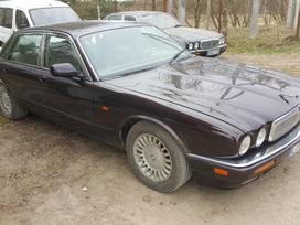 Jaguar XJ for parts. Xj 96 xj6 x300 xj 97 01 xj8 sovereign x308 xk 05 x