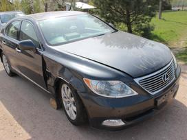 Lexus LS 460 по частям