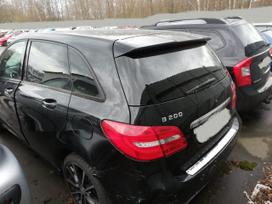 Mercedes-Benz B200 по частям. Www autolauzynas lt prekyba naujomis ir naudotomis