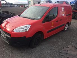Peugeot Partner dalimis. originalios kokybiškos naudotos detalės suteikia
