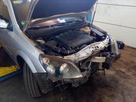 Opel Astra for parts. Naudotos dalys automobiliu remonto paslaugos t