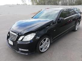 Mercedes-Benz E220 dalimis. Www autolauzynas lt prekyba naujomis ir naudotomis leng
