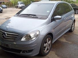 Mercedes-Benz B170
