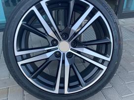 Volvo New R-Design, lengvojo lydinio, R18