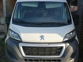 Peugeot Boxer, preču