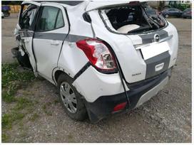 Opel Mokka for parts. Opel mokka 1 6 dizel 2016 продаются все детали от эт