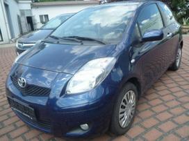 Toyota Yaris Darbo laikas i v 8 00 16 30 val 2 durys