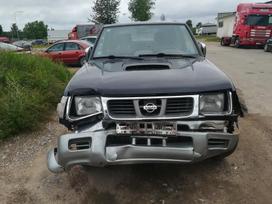 Nissan Navara rezerves daļās. Automobilis ardomas dalimis запасные части авто