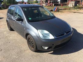 Ford Fiesta rezerves daļās. Automobilis is vokietijos