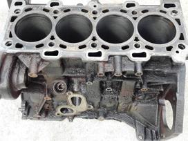Renault Trafic, M9R, variklio detalės