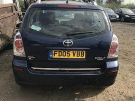 Toyota Corolla Verso 1 8benz 2 0dyz 2 2dyz 100kw