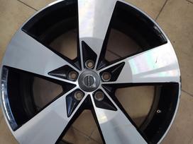 Volvo XC40, lengvojo lydinio, R19