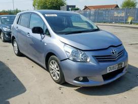 Toyota Verso for parts