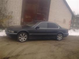 BMW 7 serija dalimis. Turiu ardymui daug kitu bmw modeliu nuo 1988m iki 2019m