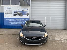 Volvo S60 Turime ir daug kitų automobilių dalimis volvo s60 d3 uk 2010