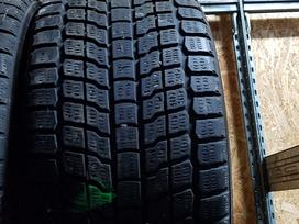 Yokohama, vissezonas 295/40 R20