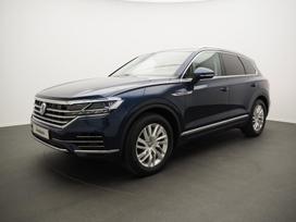 Volkswagen Touareg, 3.0 l., visureigis