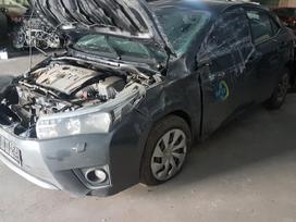 Toyota Corolla for parts. Airbagai sveiki europa kuriasi vaziuoja
