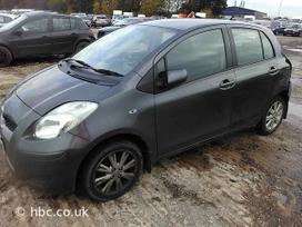 Toyota Yaris по частям. 1 4 nauojs kartos variklis leti ratai variklis ir de