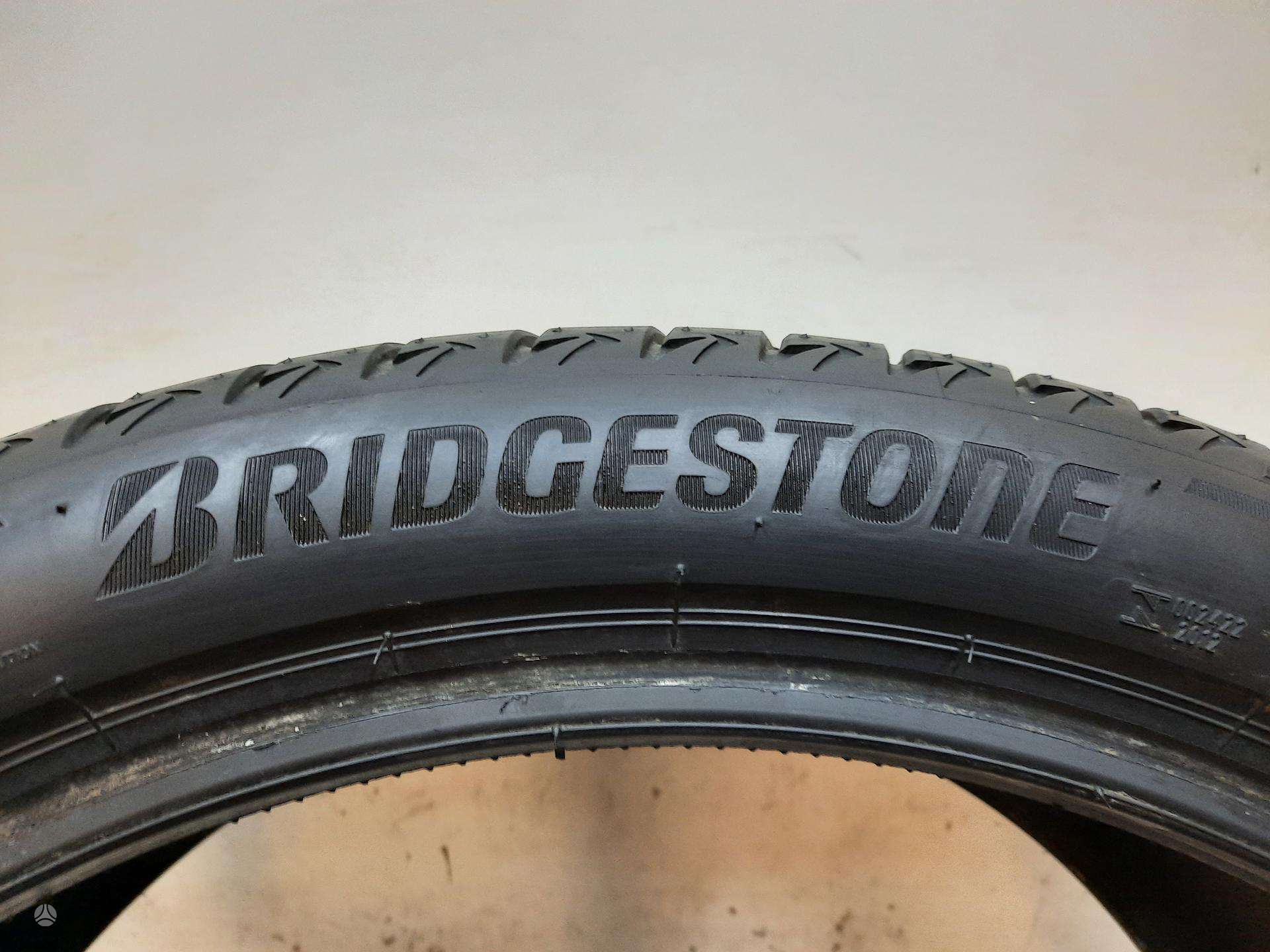 Bridgestone Alenza 001 RFT 2019m, Vasarinės 275/35 R21