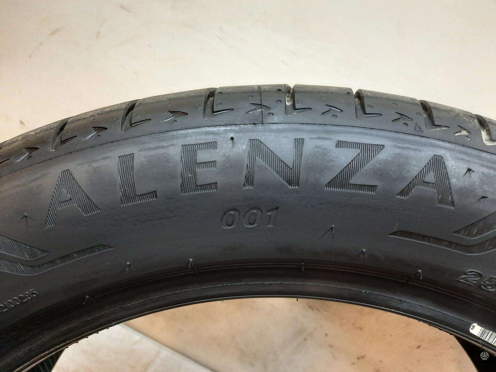 Bridgestone Alenza 001 2019m, Vasarinės 255/50 R20