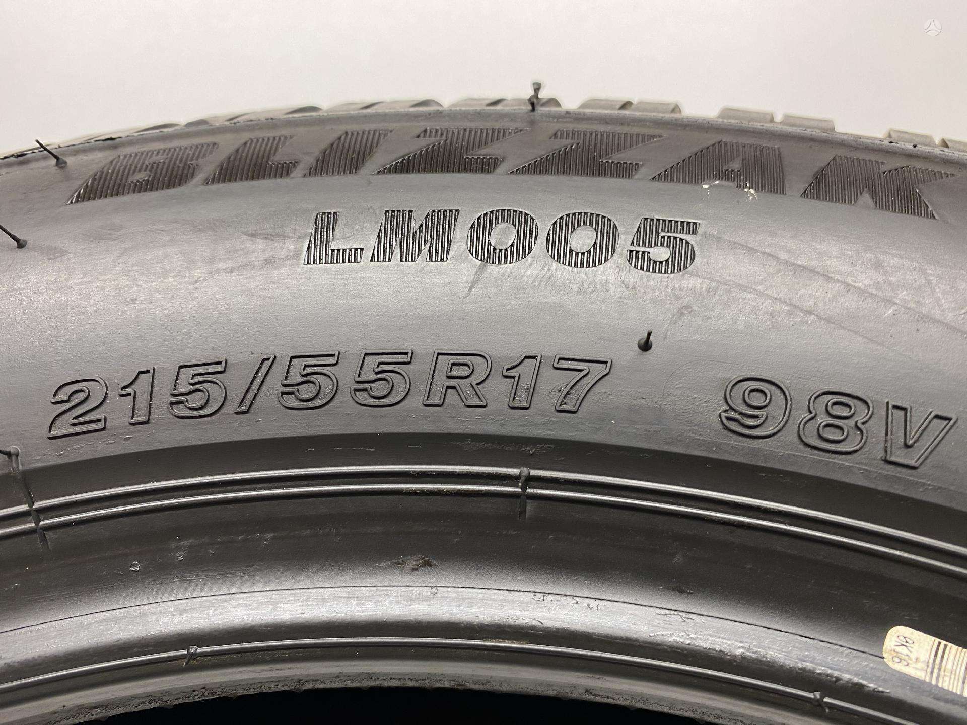 Bridgestone Blizzak LM005 2019m, Žieminės 215/55 R17