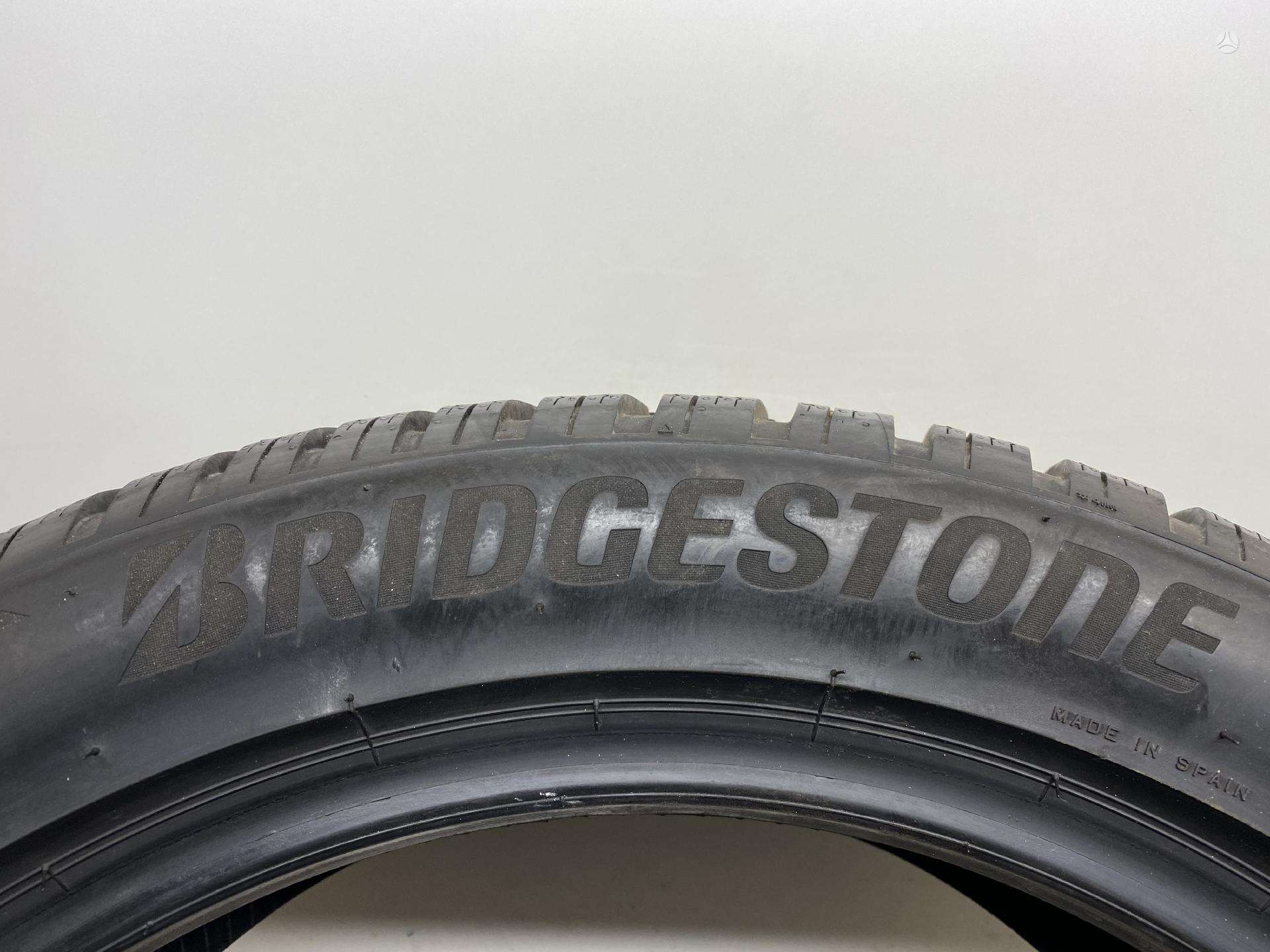 Bridgestone Blizzak LM005 2019m, Žieminės 235/50 R19