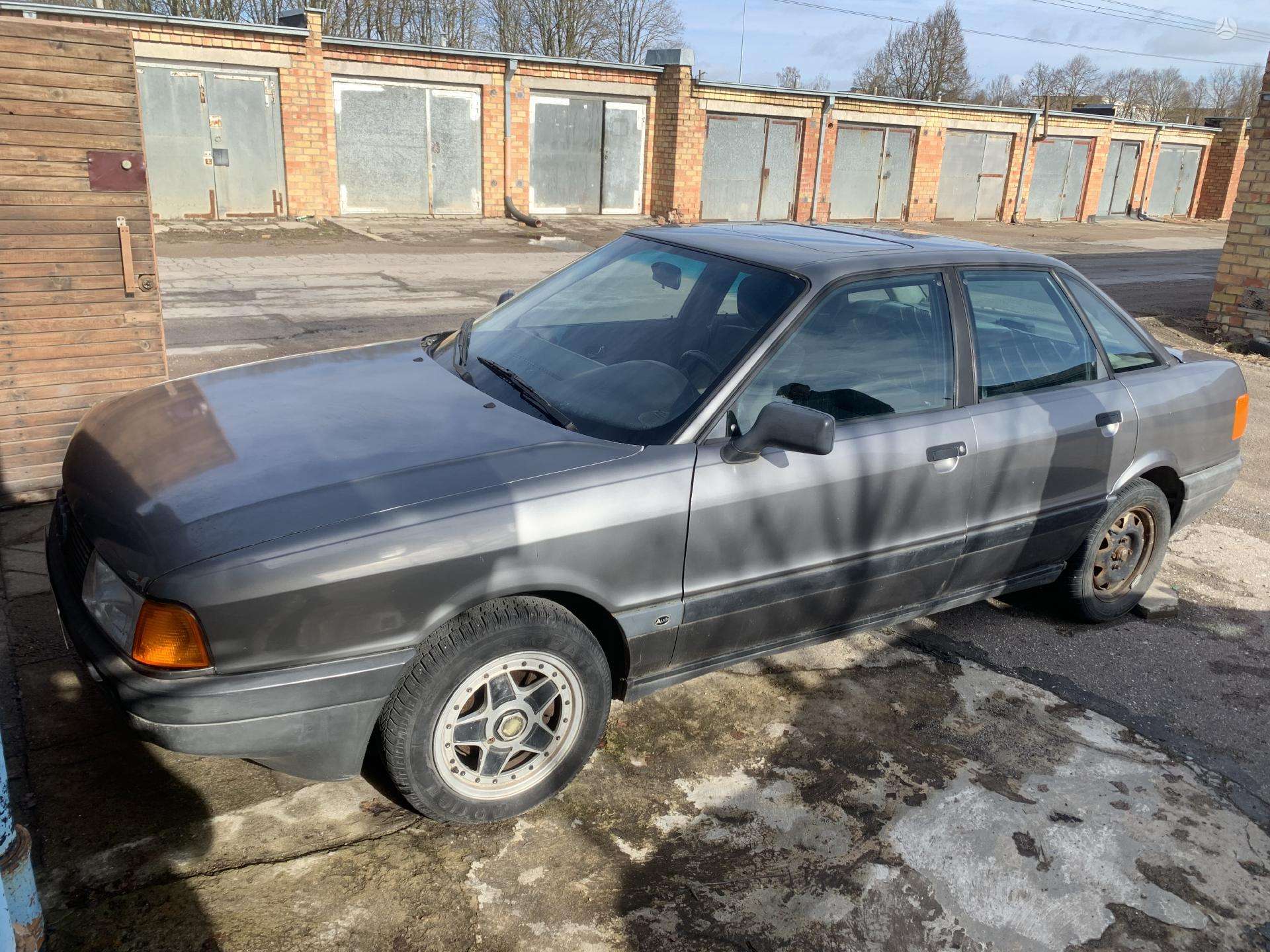 Audi 80, 1.8 l., Седан 1987 m., | A25509811