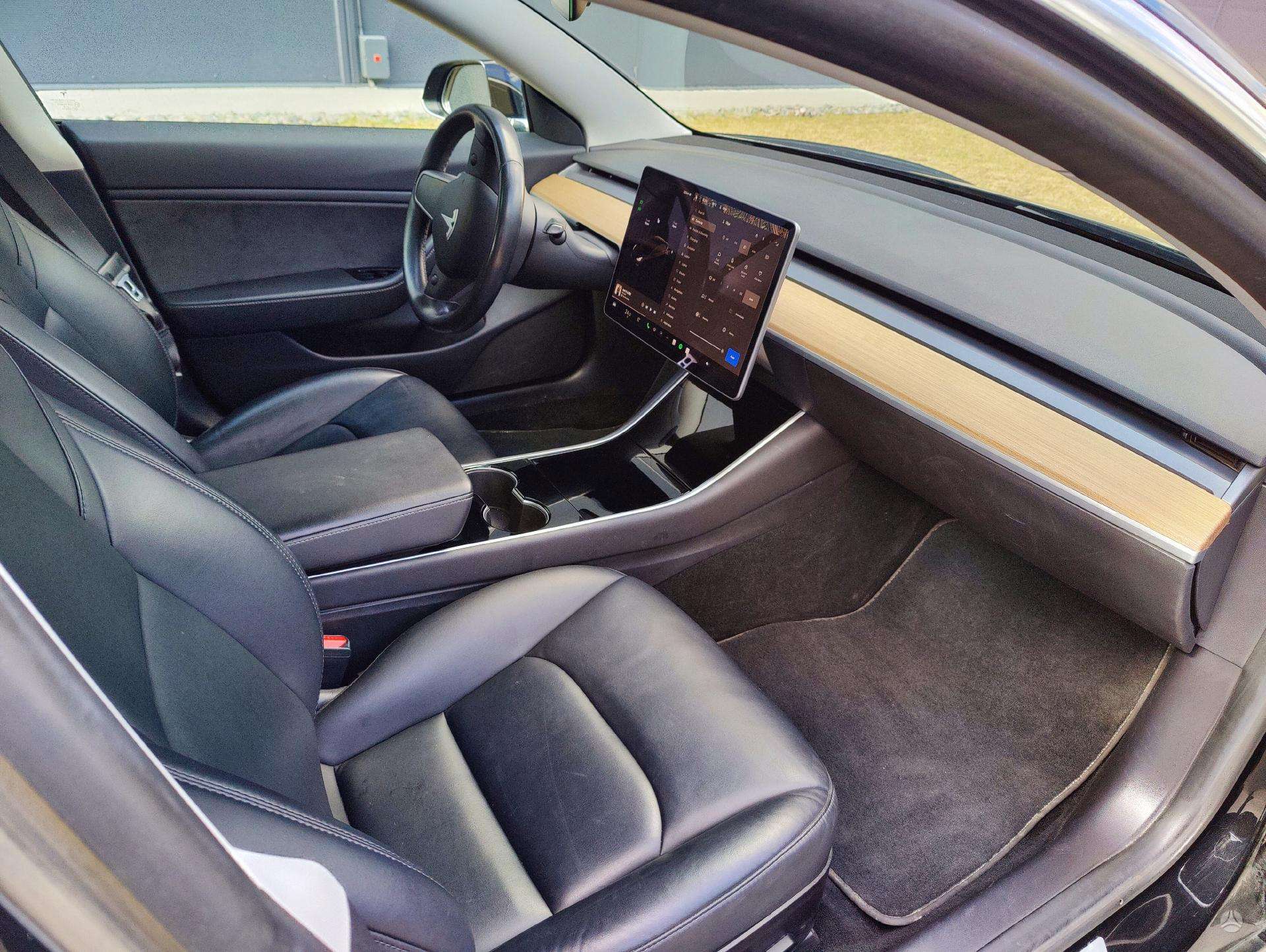 2019 Tesla Model 3 photo 7