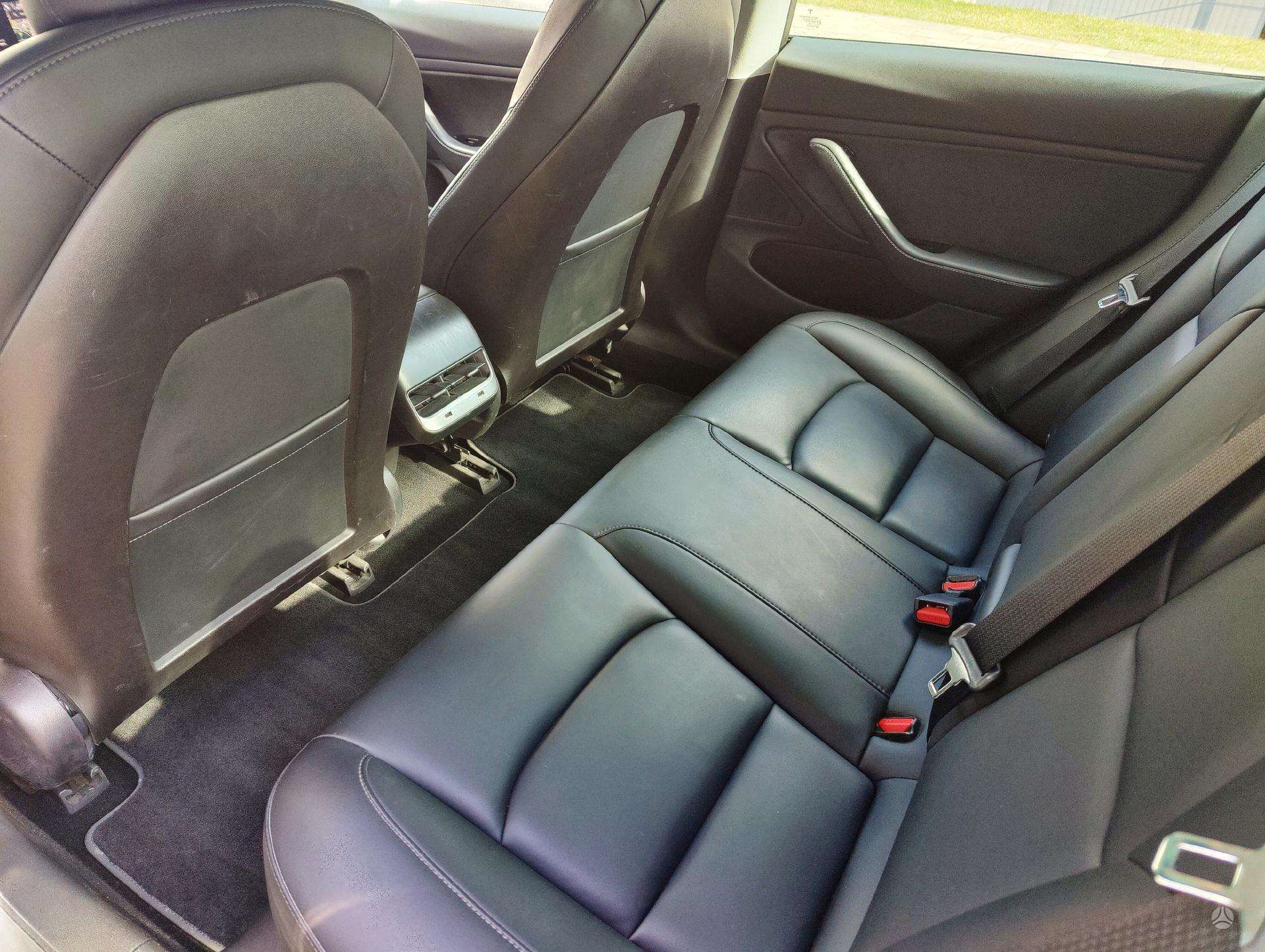 2019 Tesla Model 3 photo 8